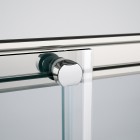 Sliding carriages on ball bearings with eccentric adjustment